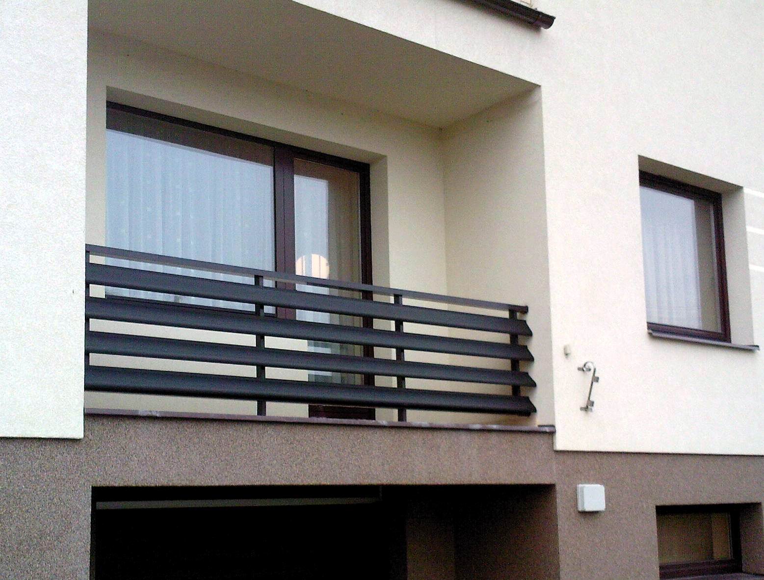 aliuminiai-balkonu-tureklai